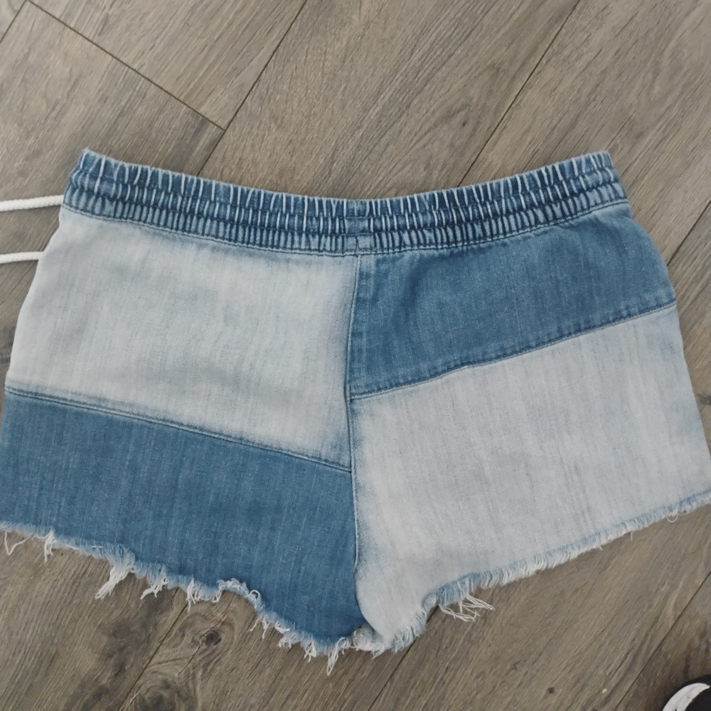 Aerie Patchwork Chambray Jean Women's Shorts SP Colorblock Raw Hem Hot Pants - Picture 7 of 10